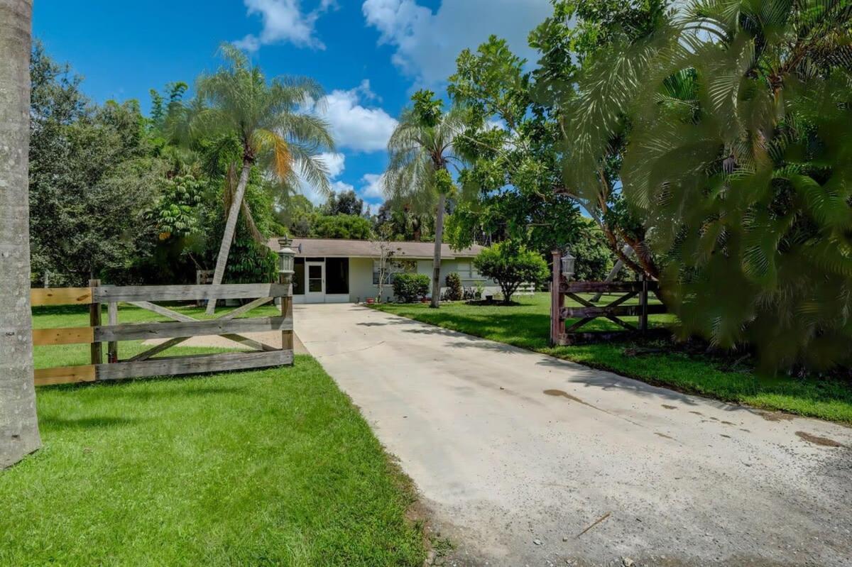 Super Private Home With Great Outdoor Space Bonita Springs Exterior photo