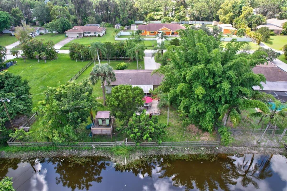 Super Private Home With Great Outdoor Space Bonita Springs Exterior photo